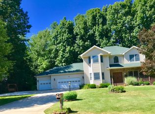 4782 Walkers Ridge Rd, Kalamazoo, MI 49009