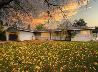 1406 Maycroft Rd, Lansing, MI 48917