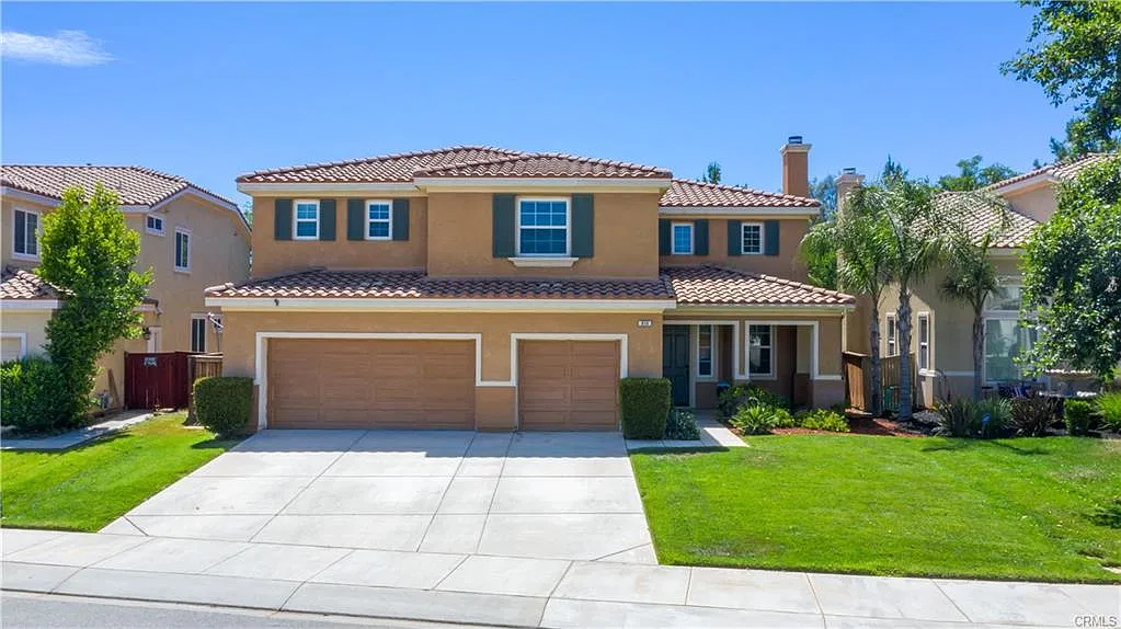 4 bed, 3246 sqft, $3,500 — Photo 2