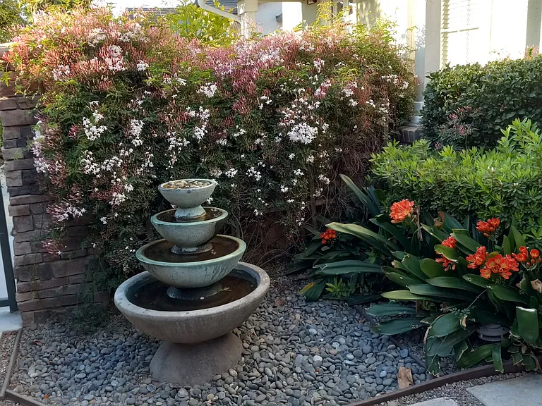 Pueblo Pl — Photo 2