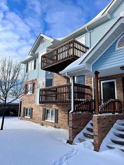 1st image of 244 Pinewood Dr #51