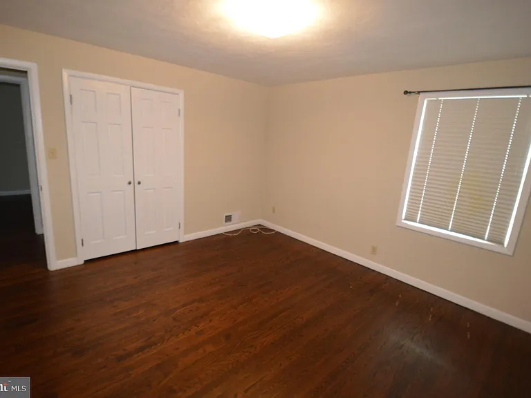 2140 Princeton Pike — Photo 10