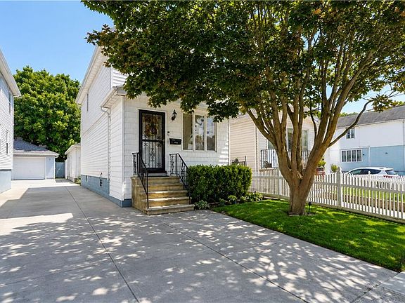 2nd image of 4104 Avenue S