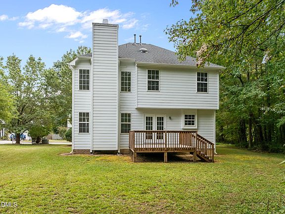 5th image of 505 Brickstone Dr