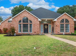 1429 Nettleton Dr, Desoto, TX 75115
