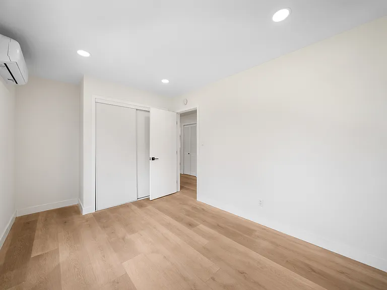 10148 Felipe Ave — Photo 15