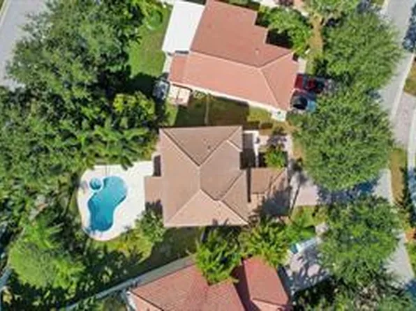 5302 VICTORIA Circle, West Palm Beach, FL 33409