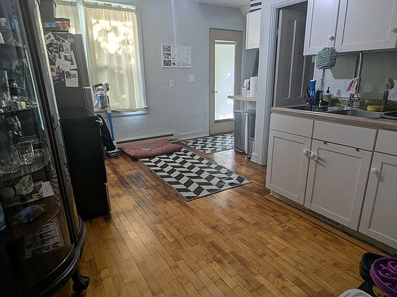 5th image of 303 1/2 N Rankin St #1/2