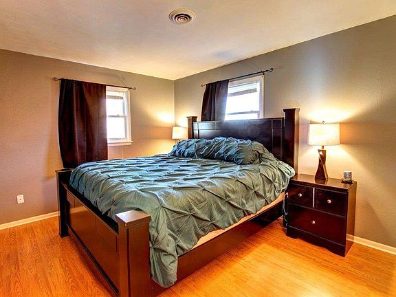 2nd image of 60338 Pembrook Ln