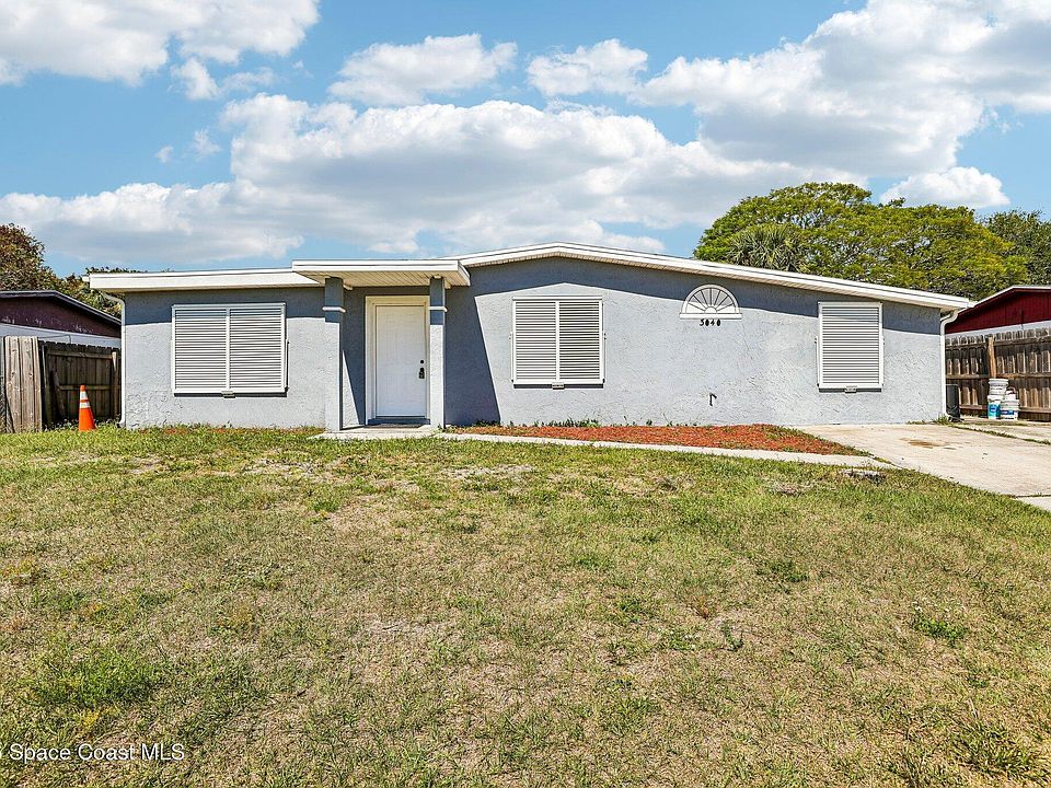 1st image of 3040 Juanita Cir