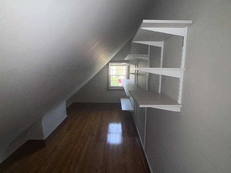 89 Hubinger St #3 — Photo 17