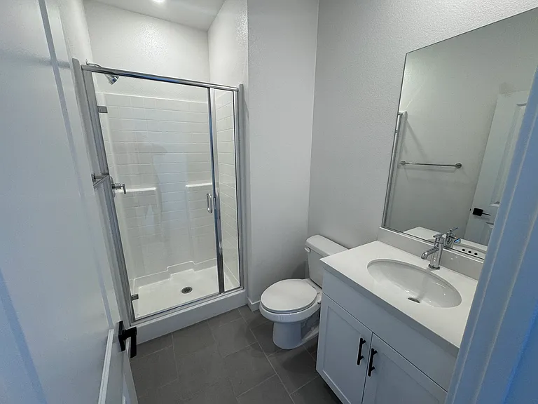 12837 Auburn Dr — Photo 15