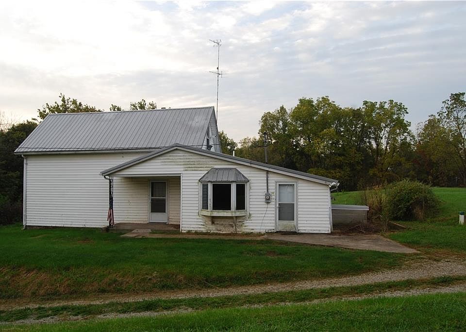 1st image of 10481 N 400 W