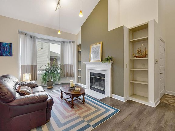 3rd image of 433 Clara Ave APT 8