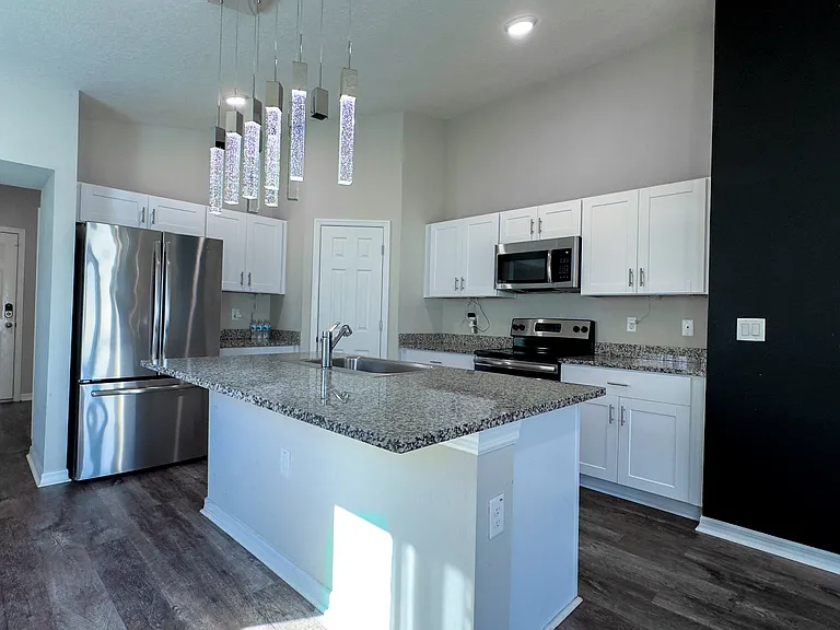 12609 Triple Creek Blvd — Photo 2