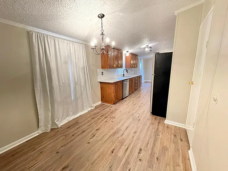 8619 Tall Pines Rd — Photo 10