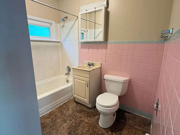 102-114 Cabanna Ln #200-231 — Photo 5