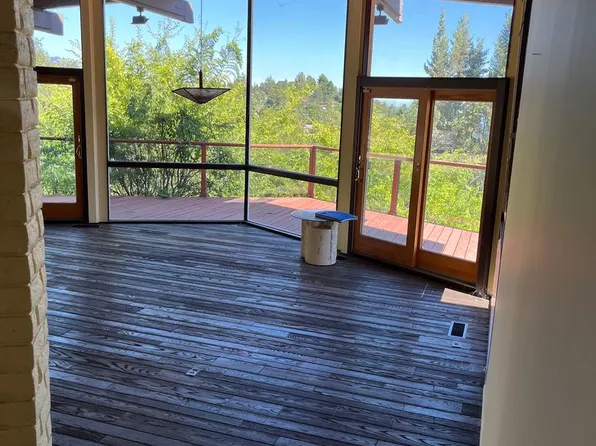 5388 Vista Lejana Ln, La Canada Flintridge, CA 91011