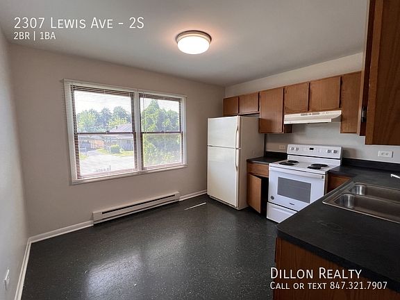 5th image of 2307 Lewis Ave #2