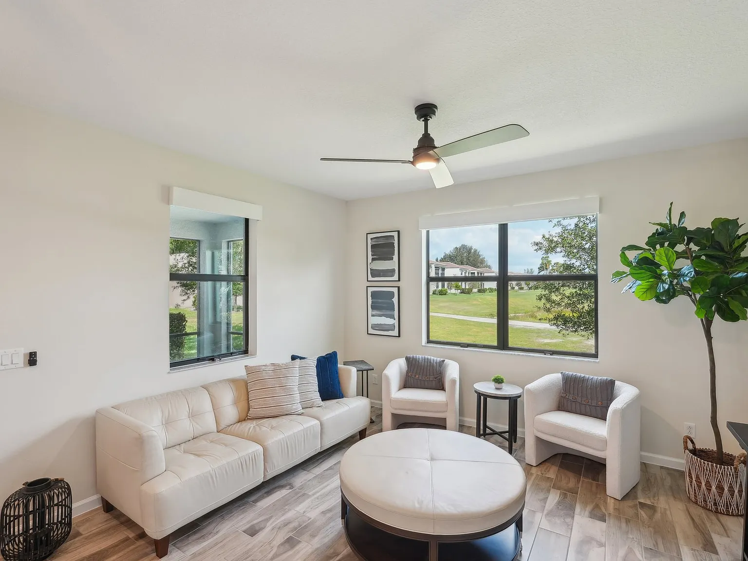 3 bed, 2002 sqft, $3,200 — Photo 4