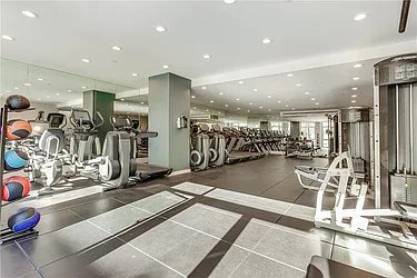 Rented by R New York