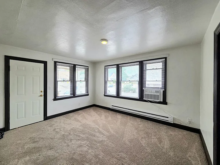 401 Methow St — Photo 12