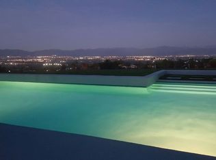 17925 Medley Dr, Encino, CA 91316