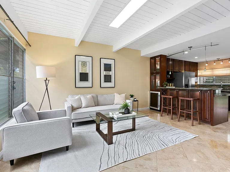 4844 Kilauea Ave #2 — Photo 4