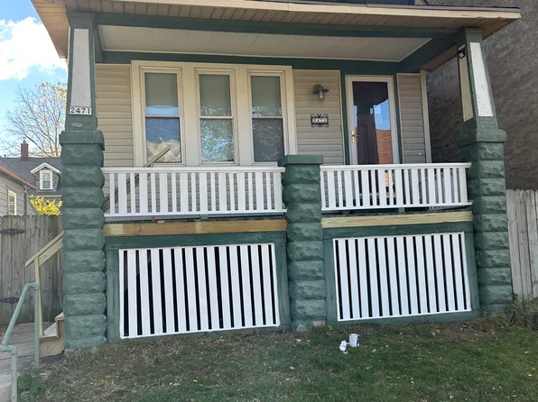 2471 N Pierce St, Milwaukee, WI 53212
