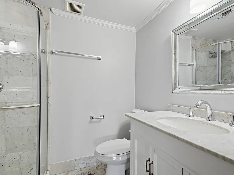 110 Southport Woods Dr #110 — Photo 16