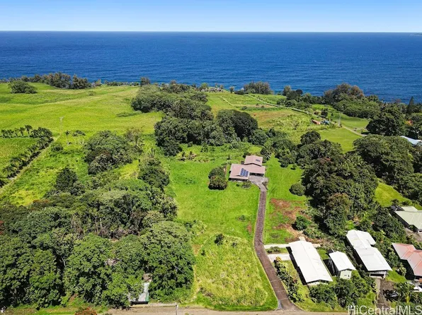 2 Likelike Pl #A, Papaikou, HI 96781