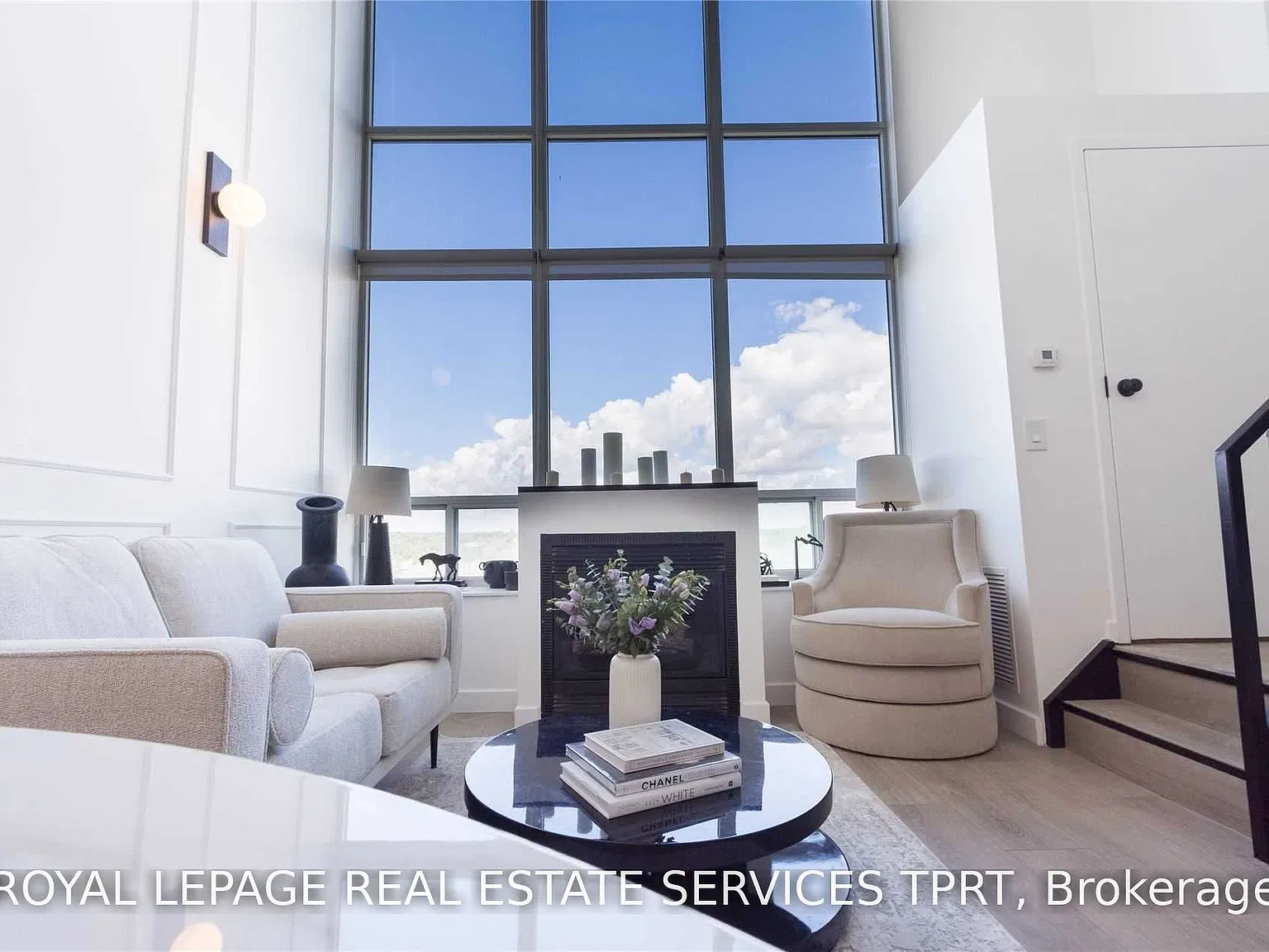 1 bed, $2,600 — Photo 1