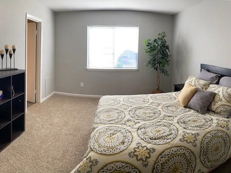 Reserve at Fairway Hills — Photo 11