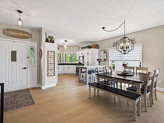5th image of 9459 Kirkwood Way N