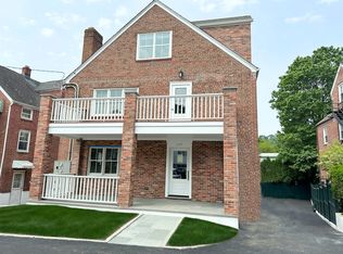 104 Pemberwick Rd FLOOR 3, Greenwich, CT 06831