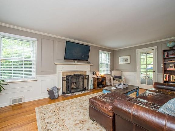 5th image of 139 Ordale Blvd
