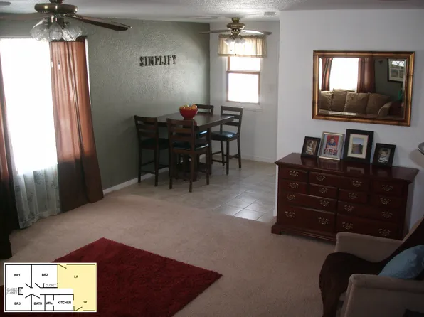 209 Algonquin Rd, Marquette Heights, IL 61554