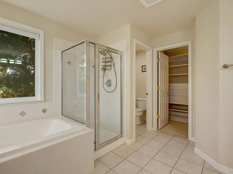 6215 101st Ct NE #6215 — Photo 13