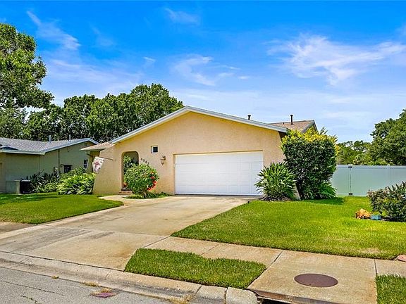 3rd image of 6042 Tanglewood Dr NE