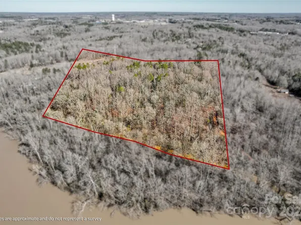 161 Little John Dr, Lancaster, SC 29720