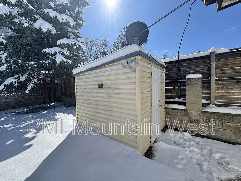 7115 S 2155 E — Photo 35