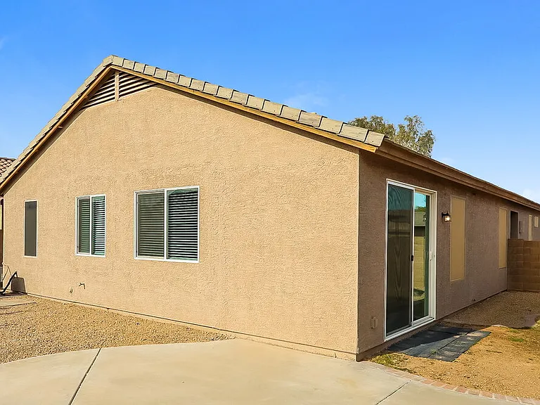 9451 W Ross Ave — Photo 16