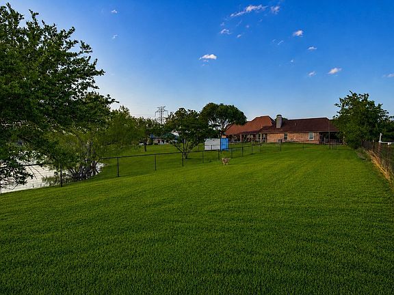 2nd image of 12376 Saddle Club Dr