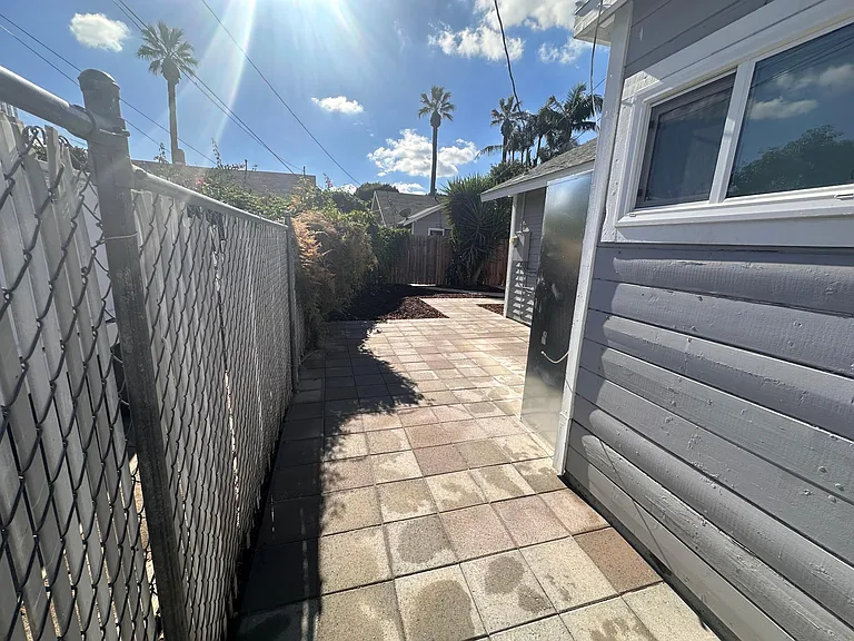 Side patio from back corner