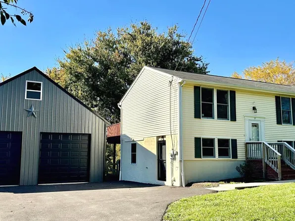 72 Hilltop Rd, Avondale, PA 19311