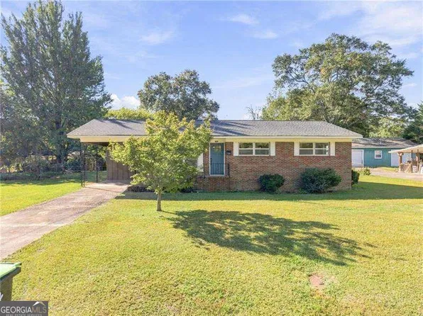 250 E Girard Ave, Cedartown, GA 30125