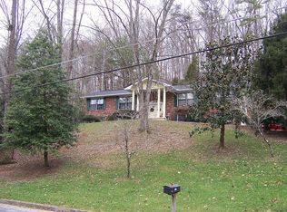 242 Gum Hollow Rd, Oak Ridge, TN 37830