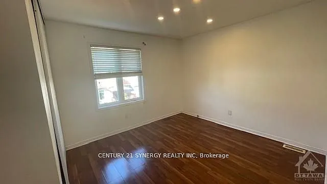 13 Barnstone Dr — Photo 12