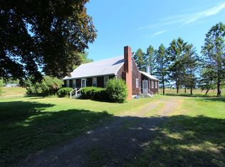 6 Chebacco Rd, Ipswich, MA 01938