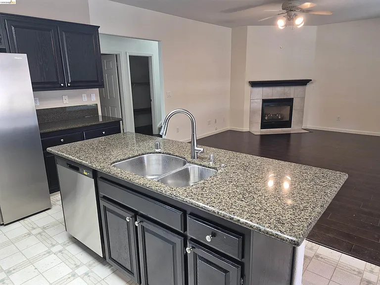 4016 Caldera Way — Photo 17